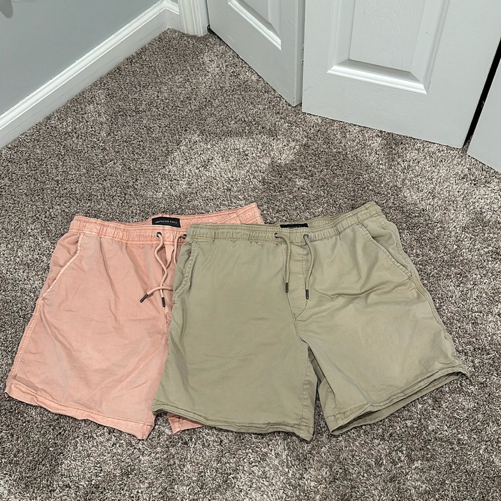 American eagle men’s shorts